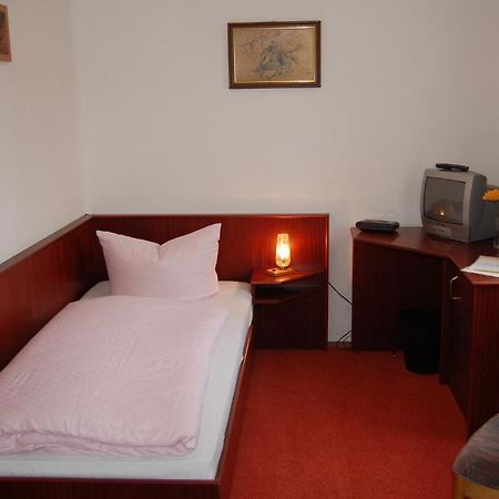 Rennstieg-Hotel Rettelbusch Kammerforst Ruang foto