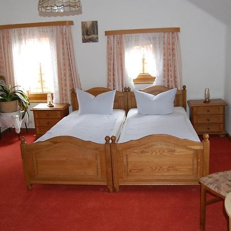 Rennstieg-Hotel Rettelbusch Kammerforst Ruang foto