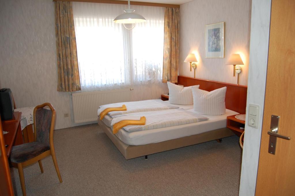 Rennstieg-Hotel Rettelbusch Kammerforst Ruang foto