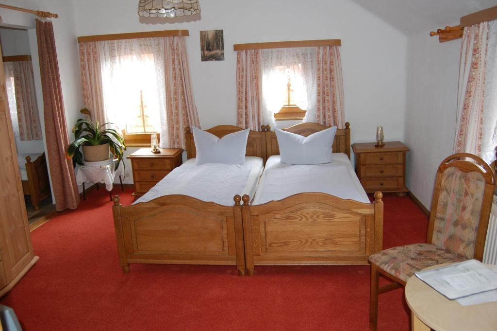 Rennstieg-Hotel Rettelbusch Kammerforst Ruang foto